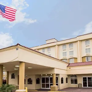 ** Отель Quality & Winter Park Village Area США