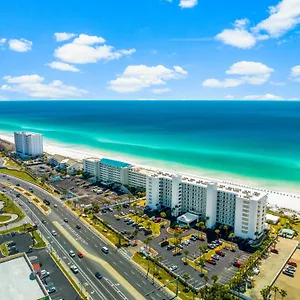 https://sterling-sands-beach-resort-by-panhandle-getaways.hotels-destin.com